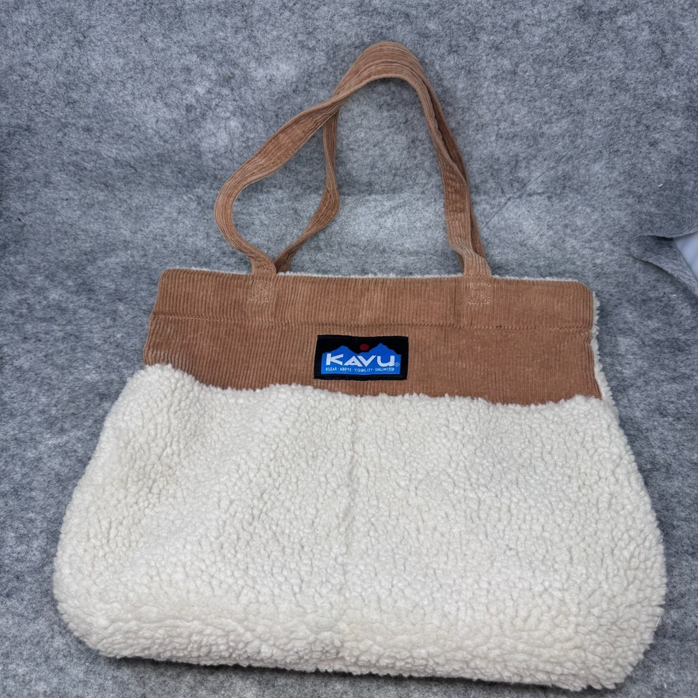 KAVU Tote It All Bag Blush Cloud Sherpa Corduroy Beige Pockets Cabincore